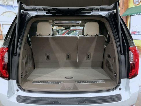 New 2026 GMC Yukon Denali w/ Sun & Power Step Package image 23