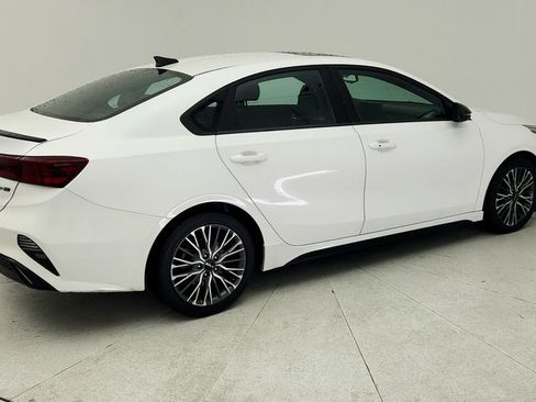 Used 2024 Kia Forte GT-Line w/ GT-Line Premium Package FWD image 8