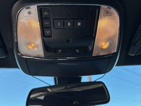 Used 2020 Dodge Charger SRT Hellcat w/ Harman/Kardon Audio Group RWD image 23