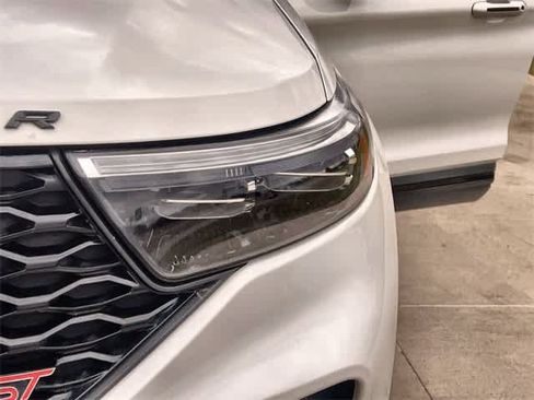 Used 2020 Ford Explorer ST w/ Premium Technology Package image 24