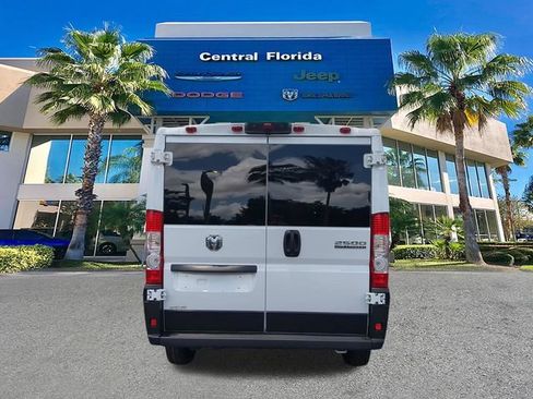 Used 2025 RAM ProMaster 2500 w/ U-Haul Equipment Group FWD image 6