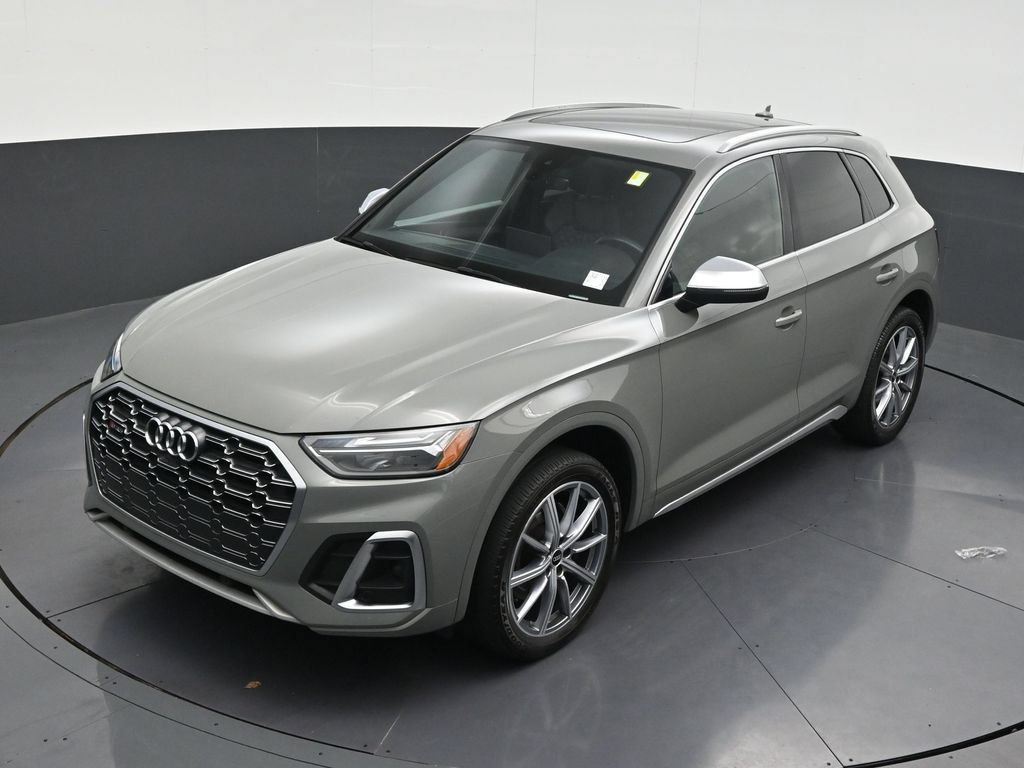 Used 2021 Audi SQ5 Premium Plus w/ Premium Plus Package AWD/4WD image 14