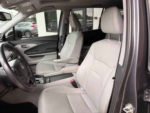 Used 2017 Honda Pilot EX-L image 10