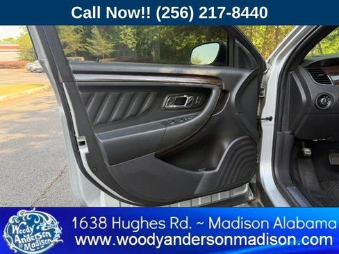 Used 2019 Ford Taurus Limited image 21
