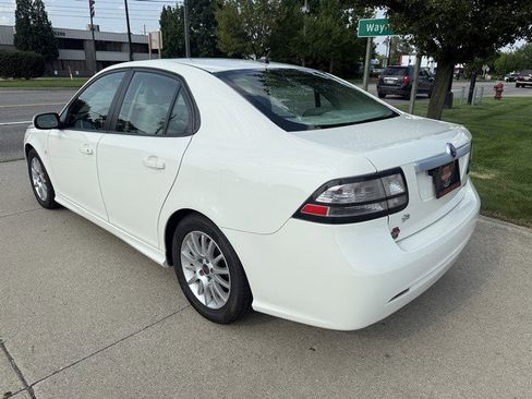 Used 2009 Saab 9-3 2.0T image 7