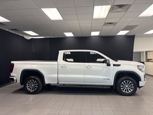 Used 2020 GMC Sierra 1500 AT4 w/ AT4 Premium Package image 2