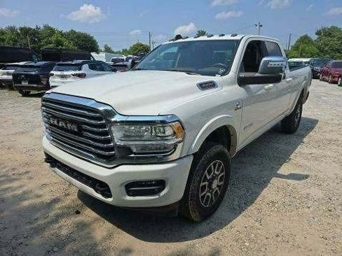 Used 2024 RAM 3500 Limited image 18