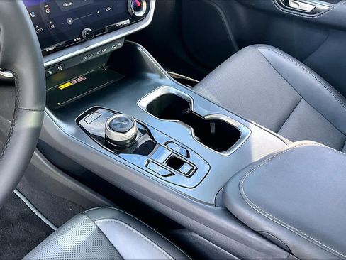 Used 2024 Lexus RZ 300e Premium image 16