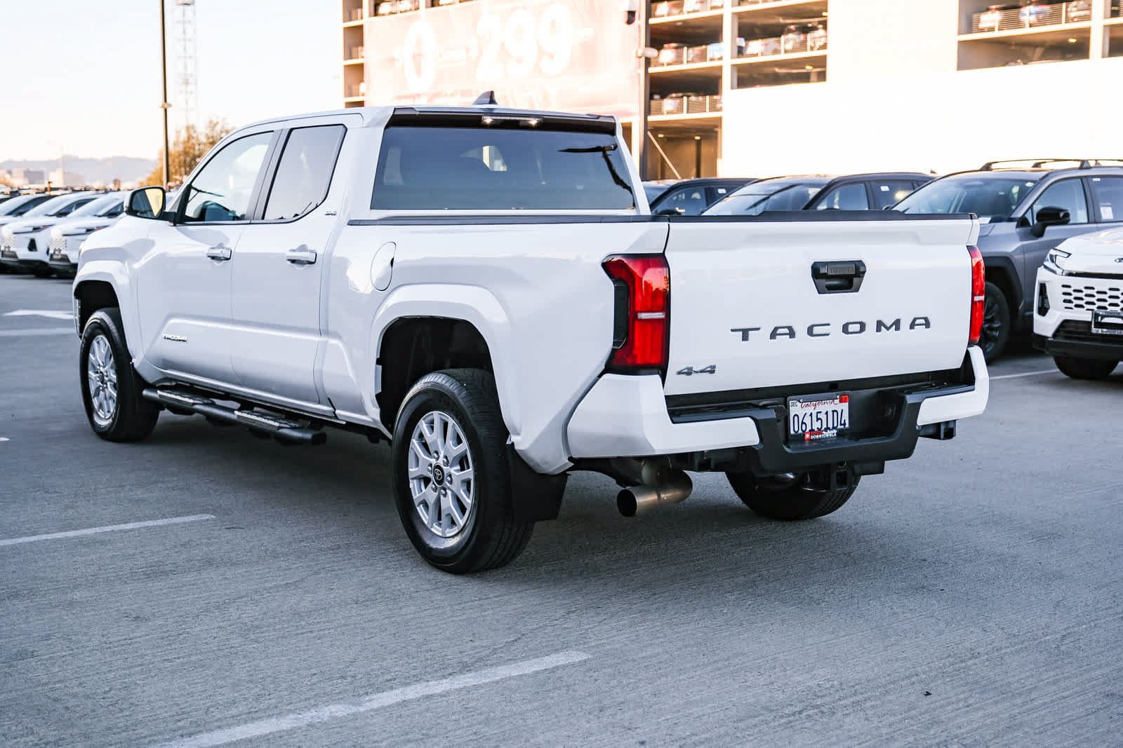 Certified 2024 Toyota Tacoma SR5 AWD/4WD image 6