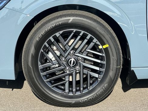 New 2026 Nissan Sentra SV FWD image 31