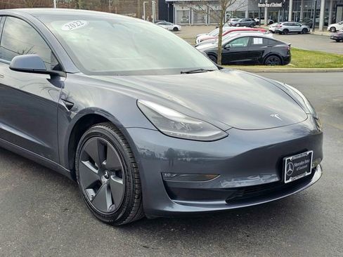 Used 2022 Tesla Model 3 Long Range image 2