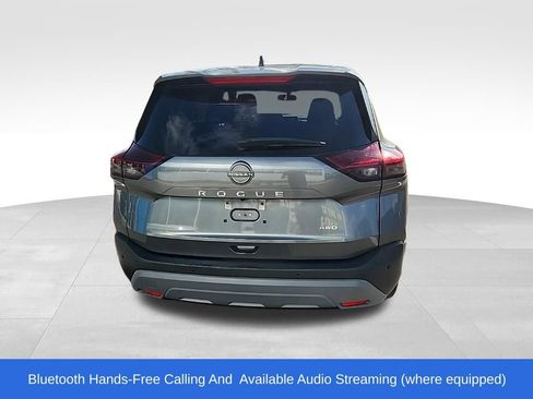 Used 2023 Nissan Rogue S image 5