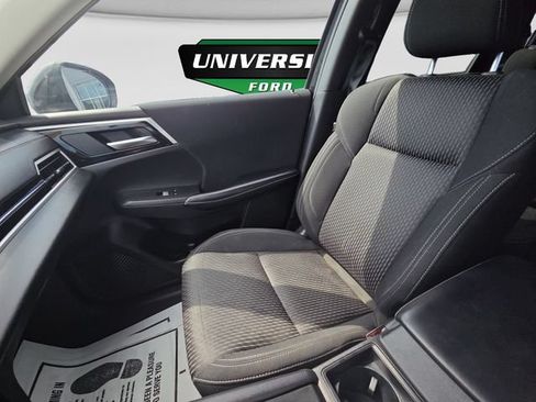 Used 2022 Mitsubishi Outlander ES AWD/4WD image 12
