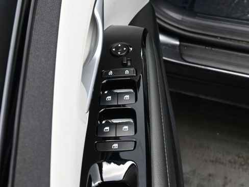 Certified 2022 Hyundai Tucson Limited w/ Cargo Package image 10