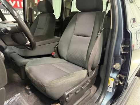 Used 2012 Chevrolet Silverado 2500 LT w/ Interior Plus Package AWD/4WD image 18