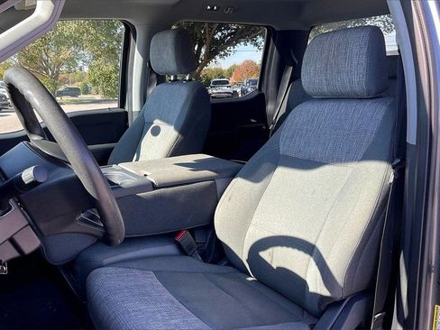 Used 2023 Ford F150 XLT image 28