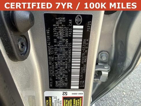 Used 2024 Toyota Camry SE w/ Cold Weather Package FWD image 30