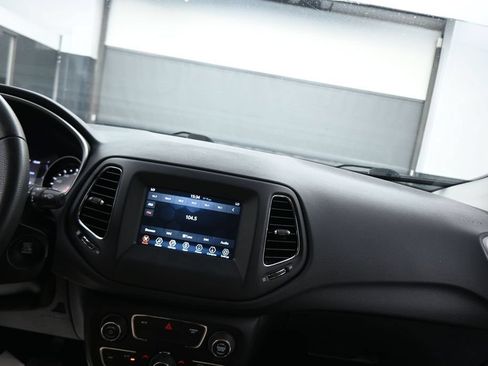 Used 2019 Jeep Compass Sport AWD/4WD image 47