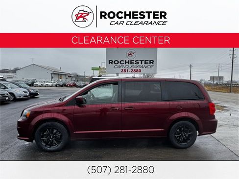 Used 2019 Dodge Grand Caravan GT image 1