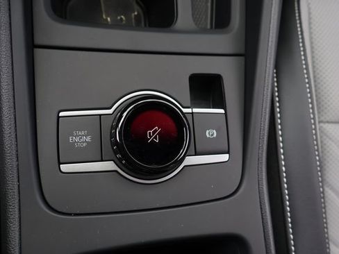 Certified 2026 Volkswagen Tiguan SE R-Line FWD image 26