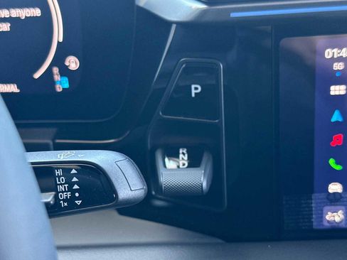 New 2025 Porsche Macan Electric image 22