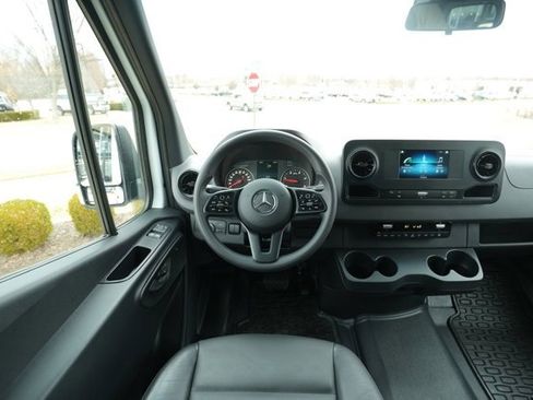 Certified 2024 Mercedes-Benz Sprinter 2500 image 24