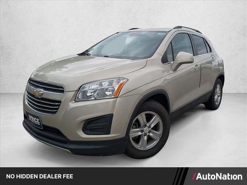 Used 2016 Chevrolet Trax LT w/ LT Convenience Package FWD image 1