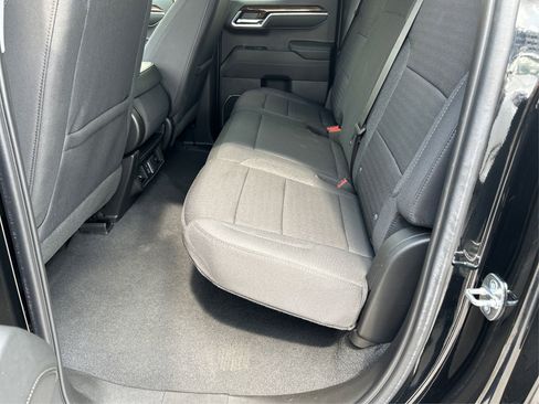 Certified 2023 GMC Sierra 1500 SLE w/ X31 Off-Road Package image 12