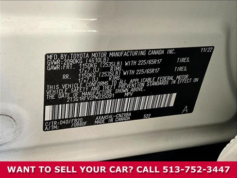 Used 2023 Toyota RAV4 LE AWD/4WD image 17