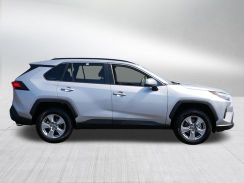 Certified 2025 Toyota RAV4 XLE AWD/4WD image 8