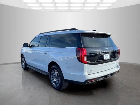 Used 2025 Ford Expedition Max Active image 6