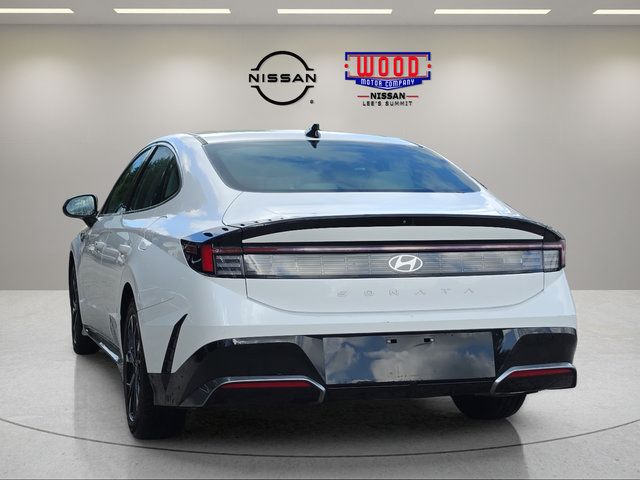 Used 2025 Hyundai Sonata SEL FWD image 4