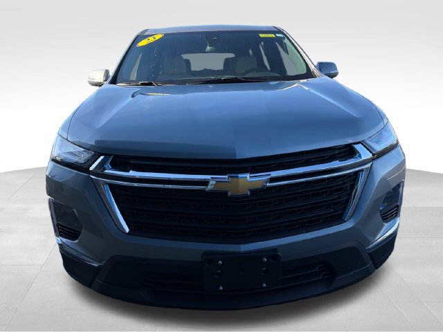 Used 2023 Chevrolet Traverse LS w/ Safety Package AWD/4WD image 9