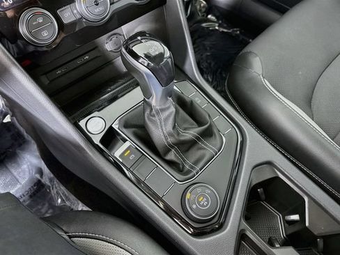 Certified 2023 Volkswagen Taos SEL AWD/4WD image 20