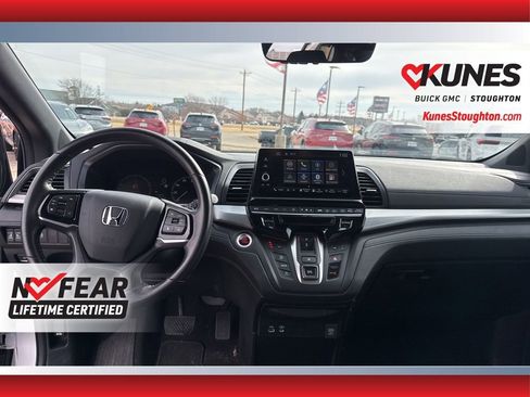 Used 2025 Honda Odyssey Sport-L image 43