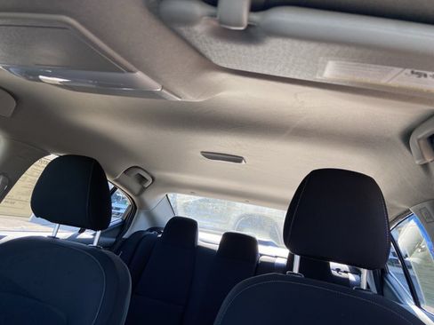 Used 2025 Nissan Sentra S FWD image 29