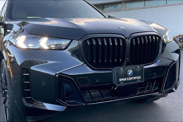 Certified 2024 BMW X5 xDrive40i w/ M Sport Package AWD/4WD image 30