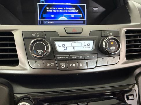 Used 2017 Honda Odyssey Touring image 14