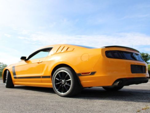 Used 2013 Ford Mustang Boss 302 w/ Boss 302 Accessory Pkg image 16