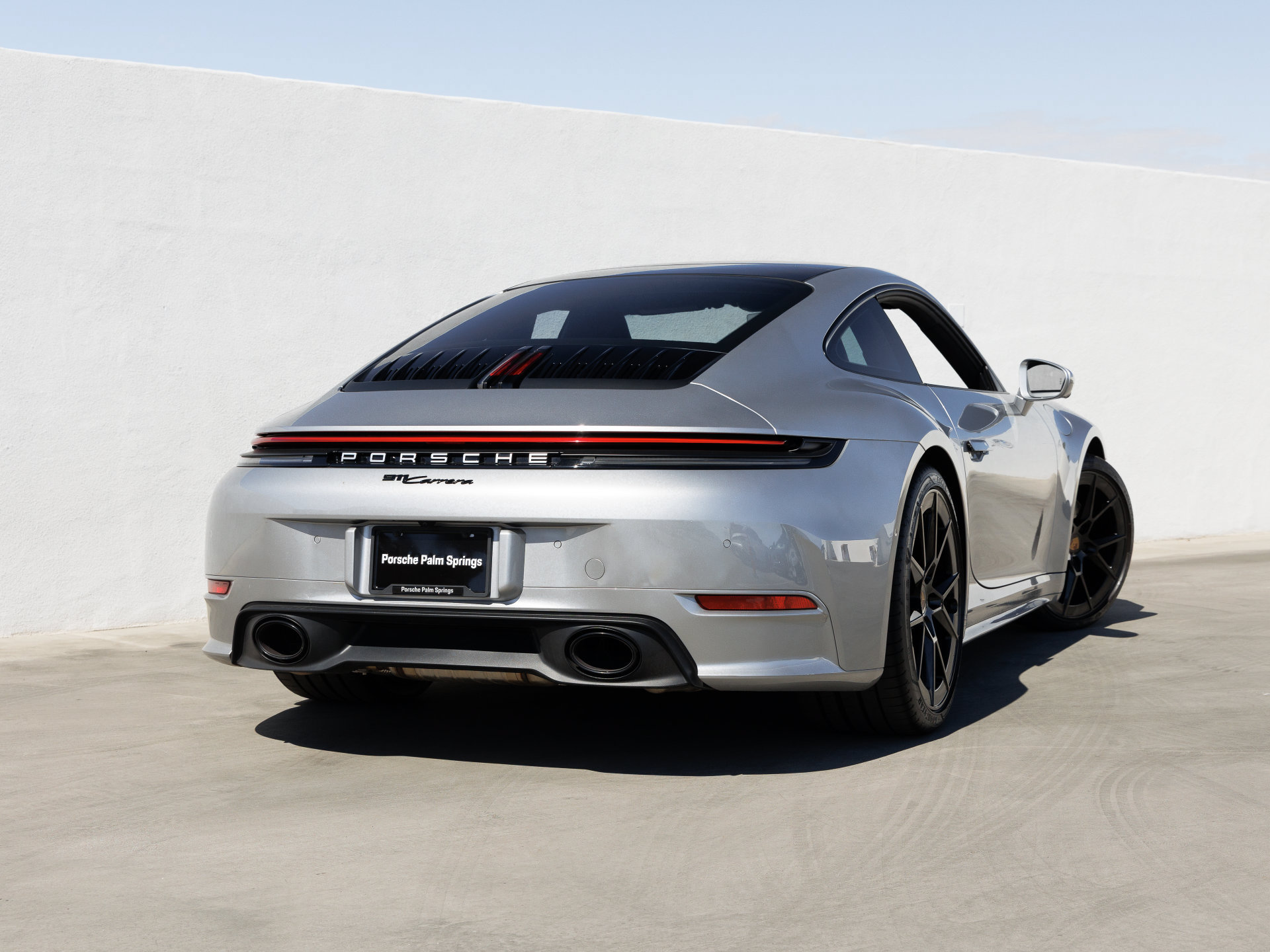 Certified 2025 Porsche 911 Carrera RWD image 7