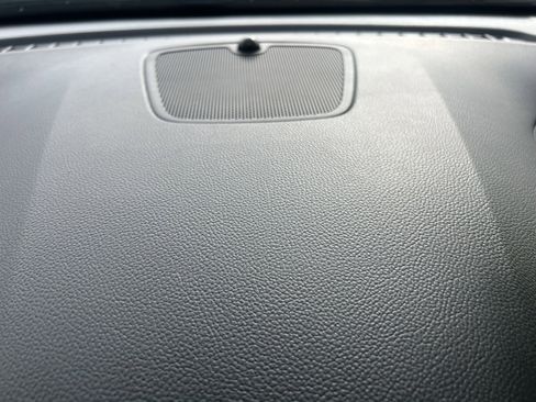 Used 2018 Chevrolet Cruze Premier image 22