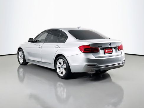 Used 2016 BMW 328i xDrive Sedan image 3