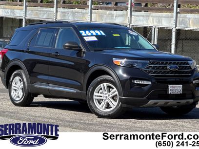 Certified 2022 Ford Explorer XLT w/ Equipment Group 202A