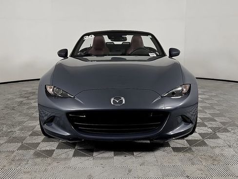 Used 2020 MAZDA MX-5 Miata Grand Touring image 2