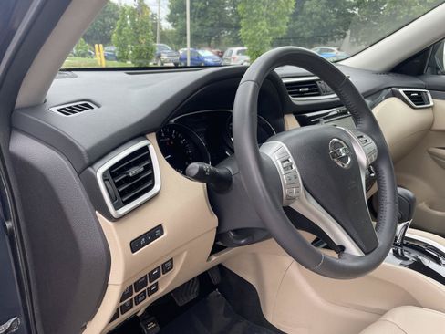 Used 2016 Nissan Rogue SL w/ SL Premium Package AWD/4WD image 24