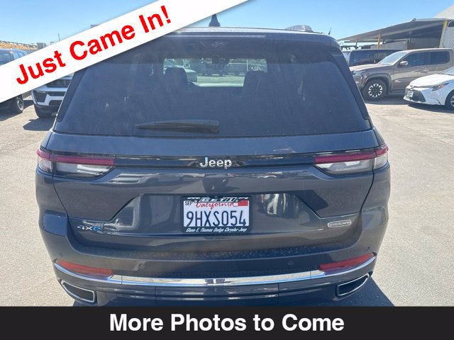 Used 2023 Jeep Grand Cherokee Overland w/ Luxury Tech Group IV AWD/4WD image 4