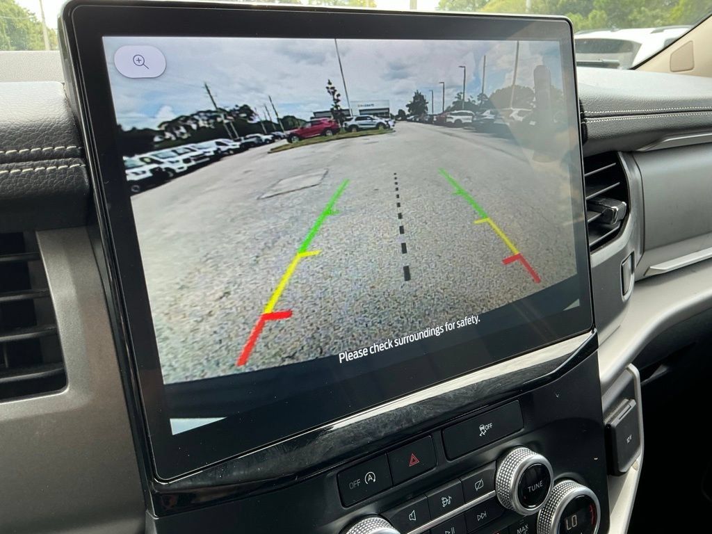 Used 2023 Ford Expedition Max XLT RWD image 47