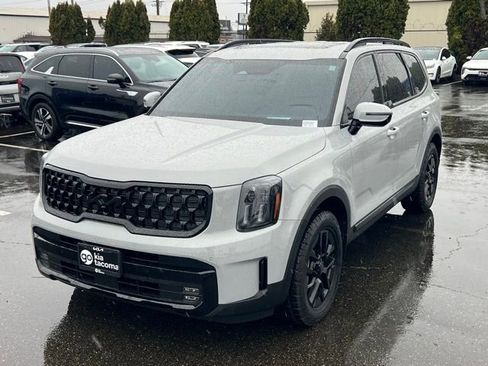 Certified 2025 Kia Telluride SX Prestige X-Pro image 3