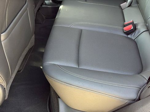 Certified 2024 Buick Encore GX Sport Touring FWD image 17