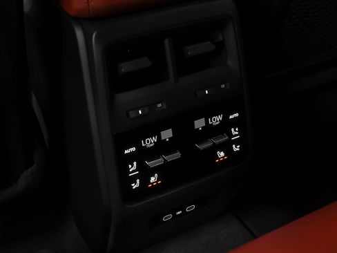 New 2025 Porsche Macan 4S Electric image 52